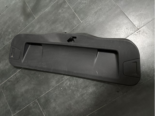Обшивка багажника 17A86760582V VAG