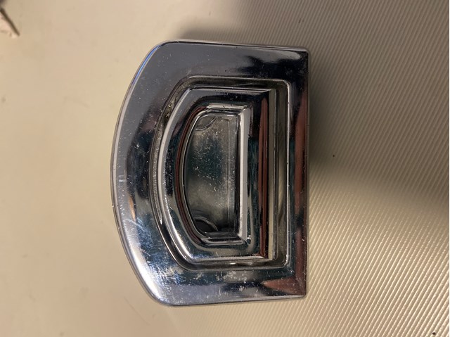 Петля кріплення вантажу 1K0864203 VAG