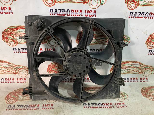 Дифузор радіатора охолодження, в зборі з мотором і крильчаткою 214814EB0A NISSAN