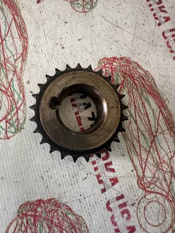 Зірочка приводу коленвала двигуна 231212G561 HYUNDAI