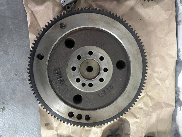 Маховик із зубчастим ободом в зборі 232002A700 HYUNDAI