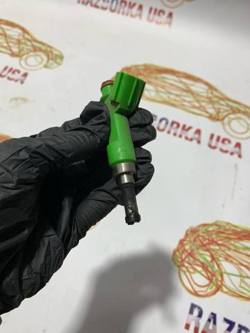 Форсунка паливна 232500V010 TOYOTA