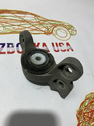 Опора амортизатора 23393573 GM