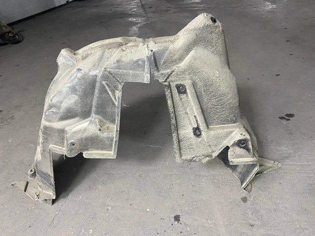 Підкрилок задній правий 23400165 GM