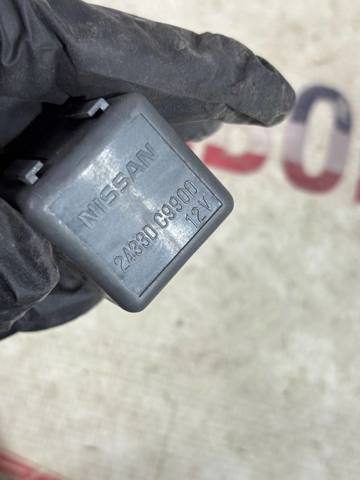 Реле склоочисника 24330C9900 NISSAN