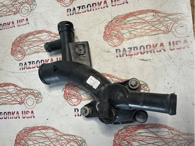 Водяний патрубок 25193922 GM