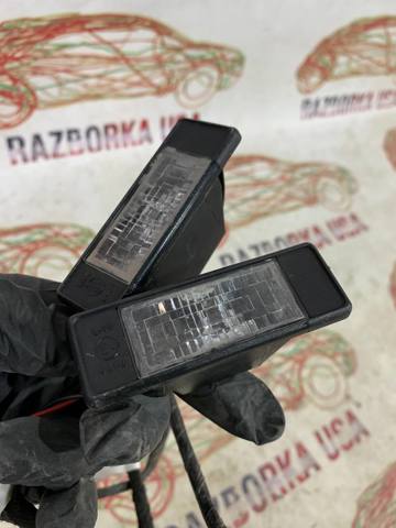 Ліхтар освітлення номерного знака 26510BJ00A NISSAN