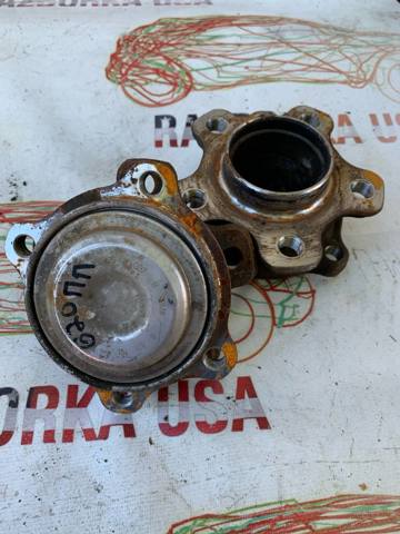 Маточина заднього колеса 31206899176 BMW