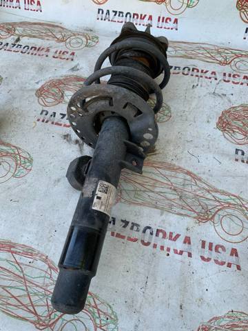 Ліва передня стійка 31316888455 BMW