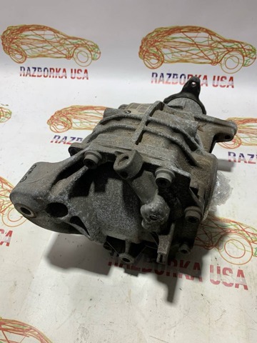 Редуктор колісний моста заднього 33108647923 BMW