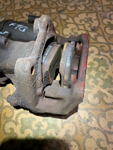 Скоба гальмівного заднього супорта 34216793051 BMW