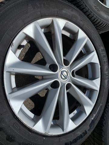 Автомобільні ковпаки 40342BR01A NISSAN