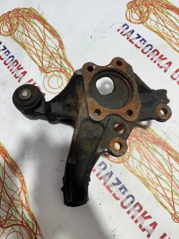 Цапфа ліва 4230506130 TOYOTA