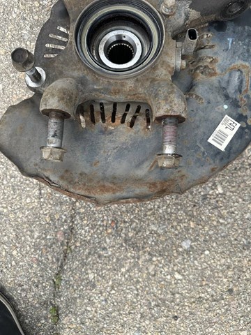 Цапфа поворотного кулака 4321260200 TOYOTA