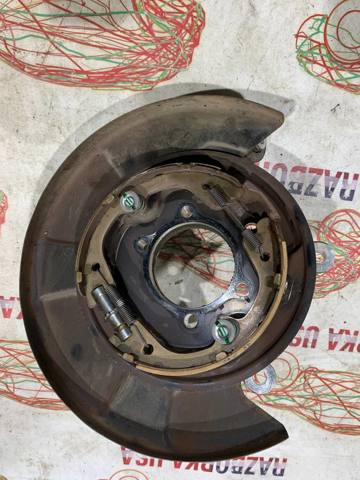 Диск опорний, заднього гальм. барабана, лівий 440101MB6A NISSAN