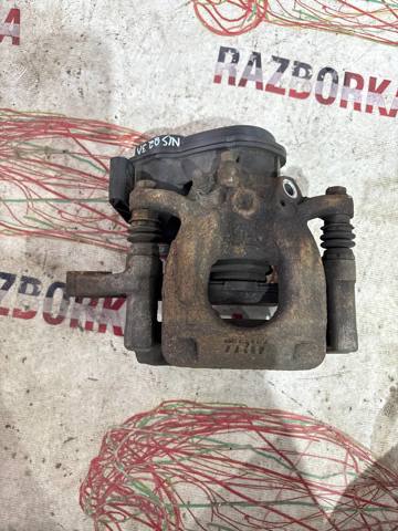 Задній гальмівний супорт лівий 440114EA0A NISSAN