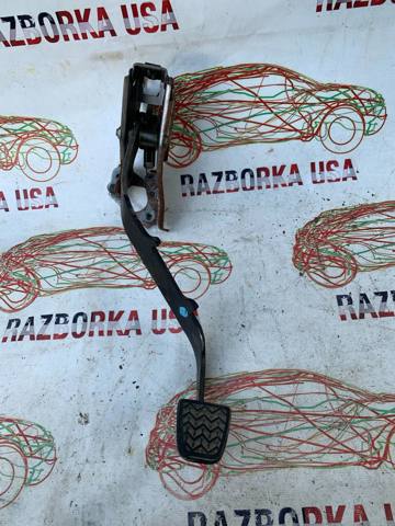 Педаль гальма 4710105100 TOYOTA