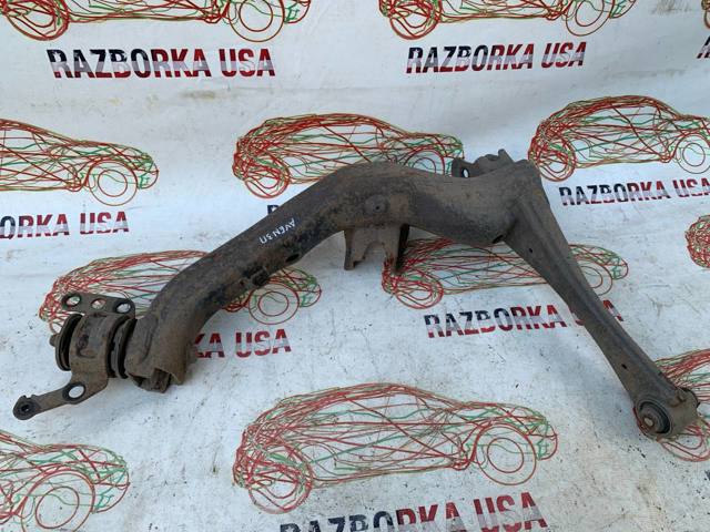 Важіль задньої підвіски нижній, правий 4871005071 TOYOTA