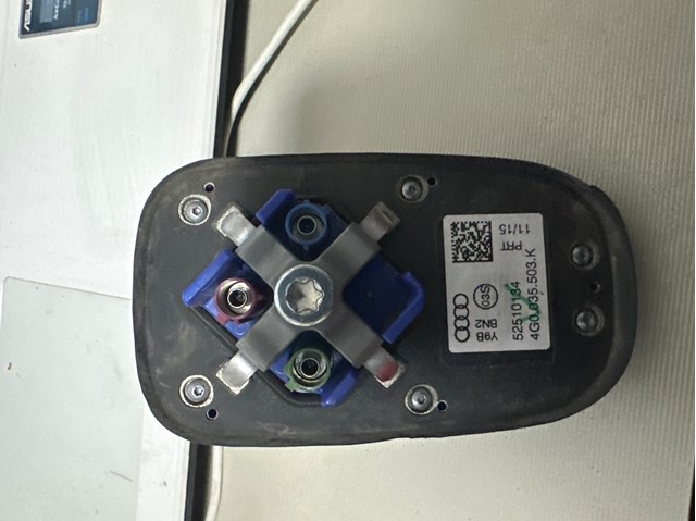 Антена 4G0035503K VAG