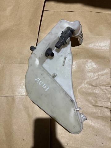 Водяний бачок омивача скла 4G8955451E VAG