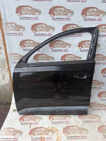 Водійські двері 4M0831051G VAG