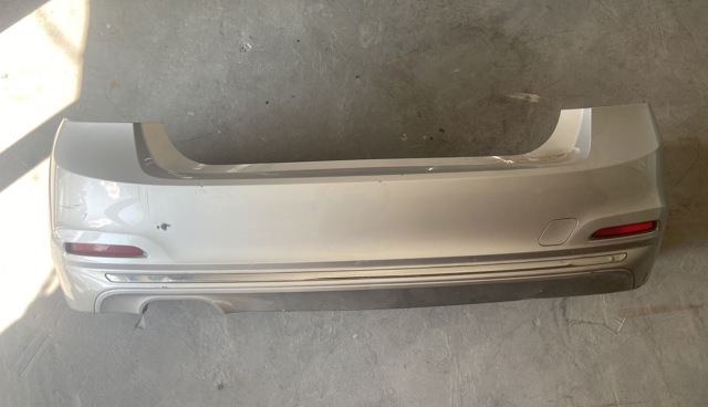 Бампер задній 51127384603 BMW