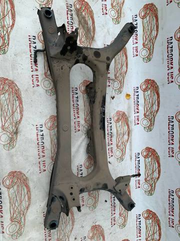 Балка задньої підвіски, підрамник 5120647012 TOYOTA