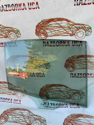 Вікно задніх дверей 51357259820 BMW