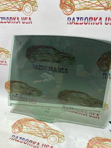Скло задніх дверей, лівих 51357432233 BMW