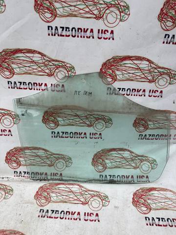 Скло задньої двері правої 51359800638 BMW