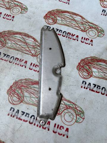 Захист двигуна задня 5144247030 TOYOTA