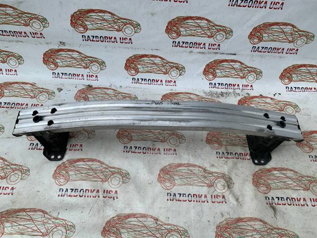 Підсилювач бампера переднього 5202147120 TOYOTA