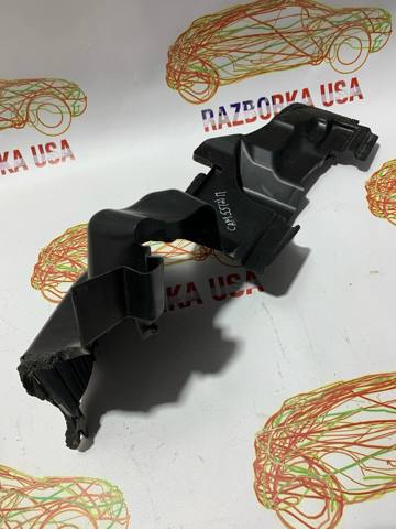 Повітропровід / дефлектор радіатора, правий 5329306350 TOYOTA