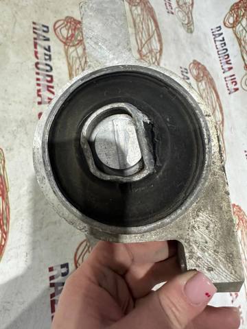 Ходова 545011BD2B NISSAN