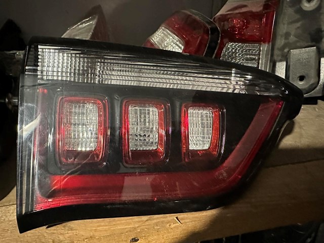 Ліхтар задній лівий, внутрішній 55112837AA CHRYSLER