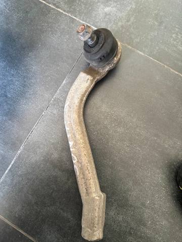 Зовнішній наконечник рульової тяги 568204R500 HYUNDAI