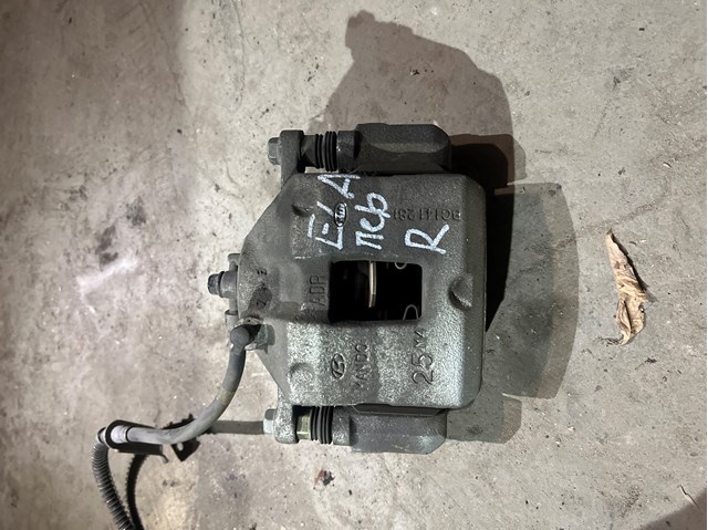 Супорт гальмівний, передній, правий 58190F3A00 HYUNDAI