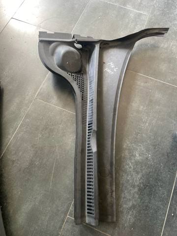 Водостік лобового скла, жабо 5C7819404A VAG
