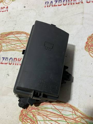 Монтажний блок 5Q0937125D VAG