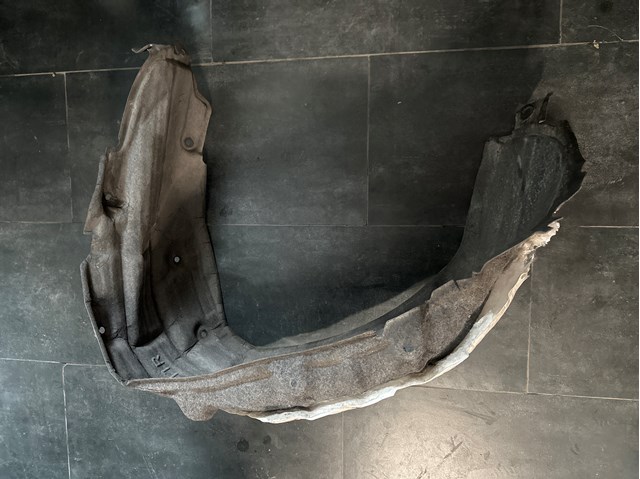 Підкрилок заднього крила, правий 6563778010 TOYOTA