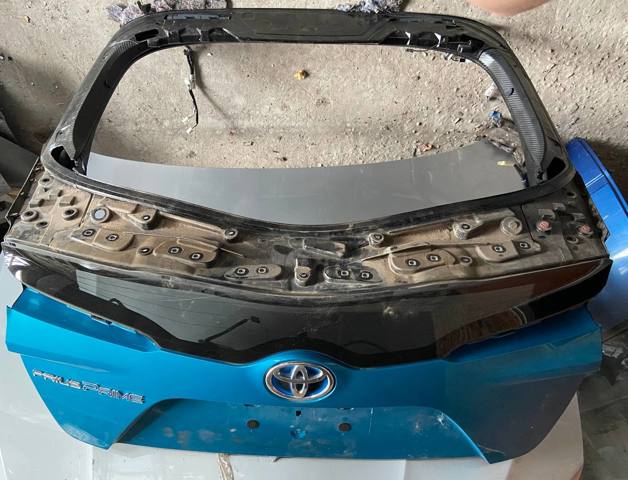 Задня ляда 6700547911 TOYOTA