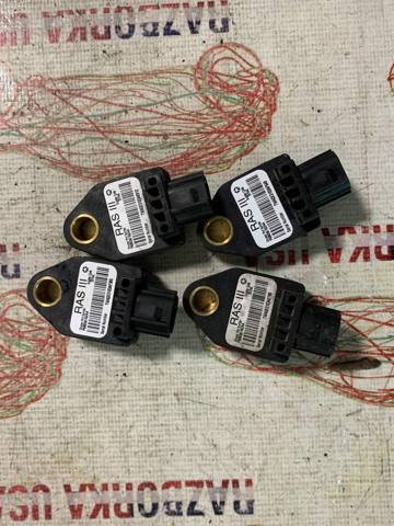 Датчик подушки безпеки 68056162AA CHRYSLER