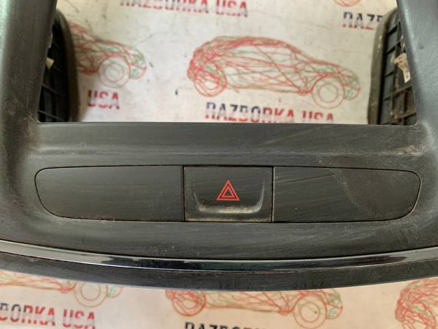 Блок кнопок центральної консолі 68160143AA CHRYSLER