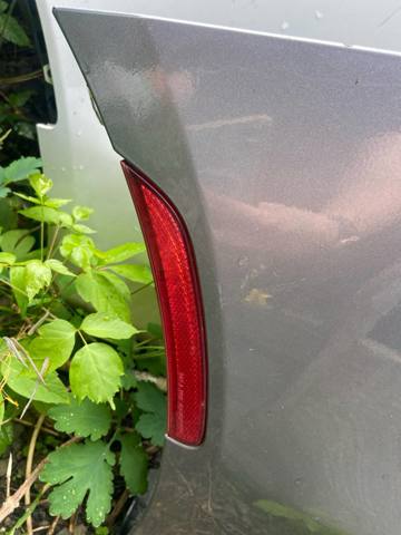 Катафот (відбивач) заднього бампера, лівий 68194897AA CHRYSLER