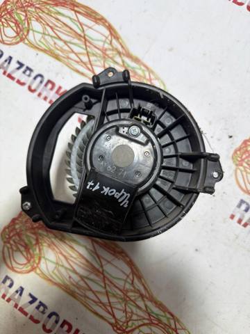 Двигун вентилятора пічки (обігрівача салону) 68223053AC CHRYSLER