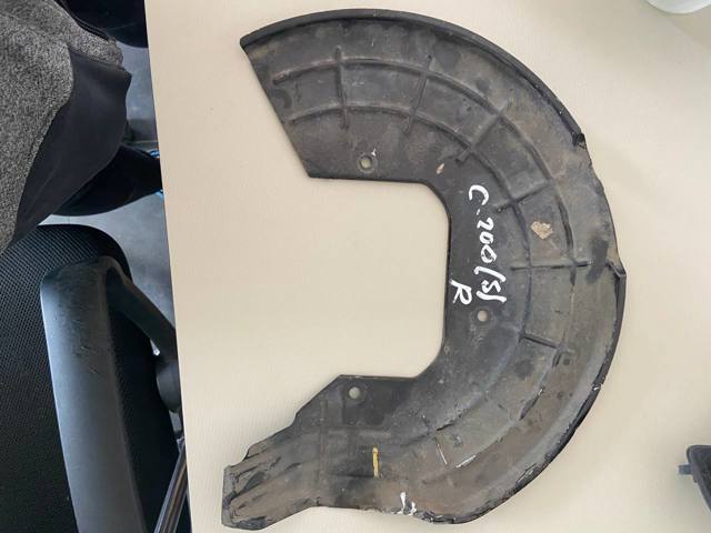 Захист гальмівного диска, переднього, правого 68225028AA CHRYSLER