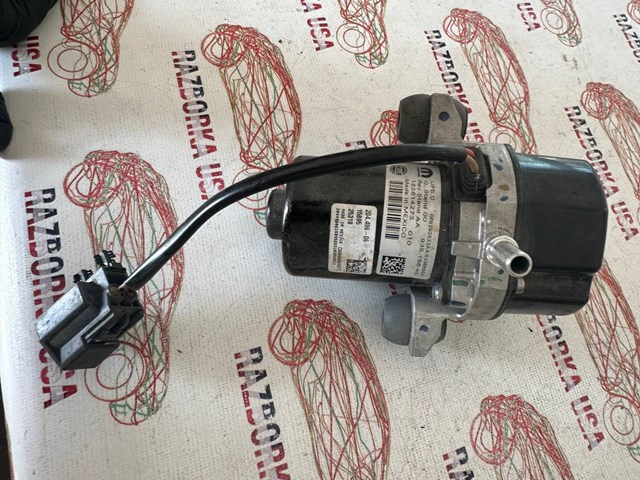 Насос вакуумний 68290533AA CHRYSLER