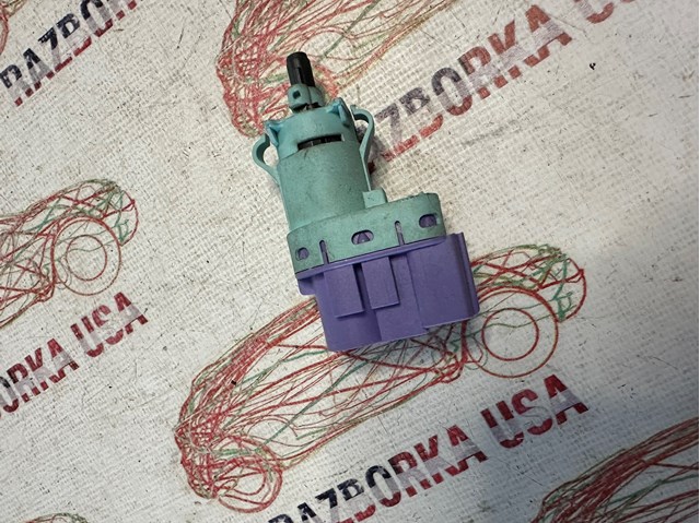 Кнопка стоп-сигналу 68349583AA CHRYSLER