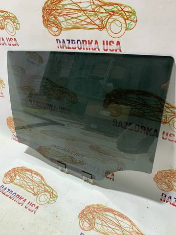 Скло заднє ліве 68391493AA CHRYSLER