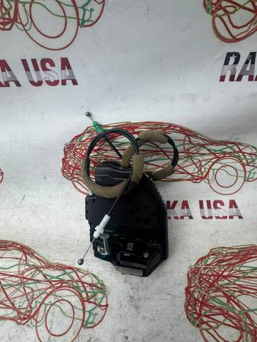 Замок задньої двері, лівої 6906006100 TOYOTA
